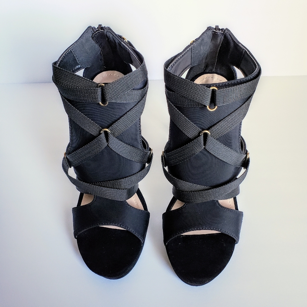 👠$20 SALE👠Shoe Republic LA Harness Strappy Heels - Picture 6 of 7